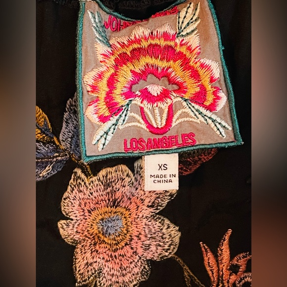 HP๐ JohnnyWas Velvet top  ๐บ๐ธ - Picture 15 of 16